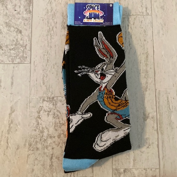 Space Jam A New Legacy Bugs Bunny Tune Squad Crew Socks Set - Picture 1 of 5